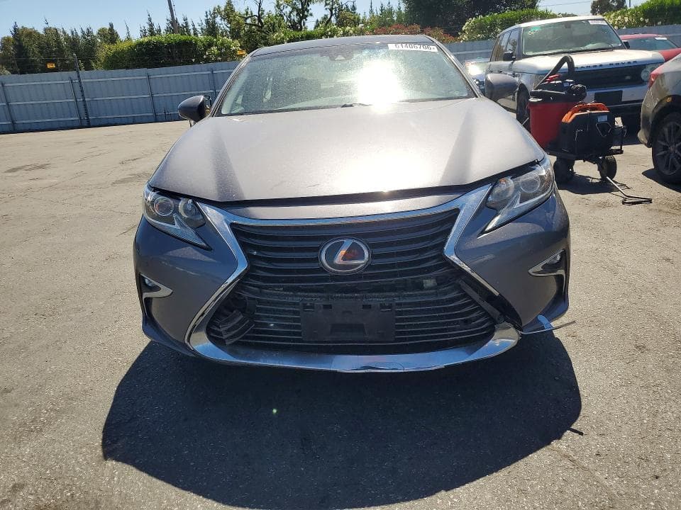 2017 LEXUS ES 350 5