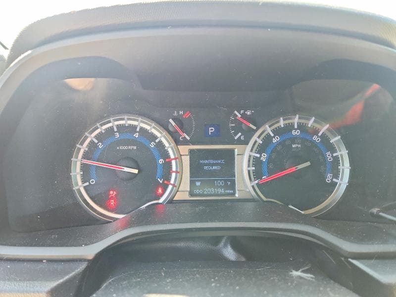 2018 TOYOTA 4RUNNER 9