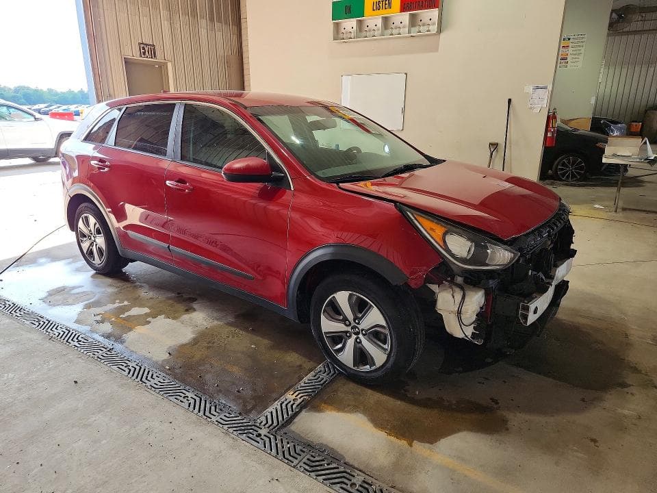 2017 KIA NIRO FE 4