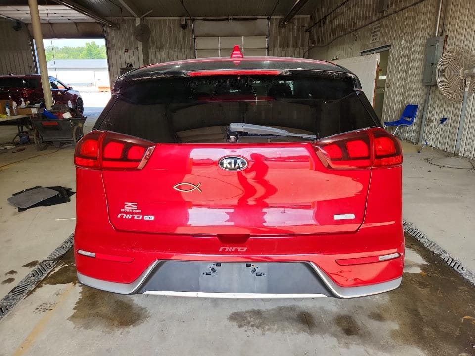 2017 KIA NIRO FE 6