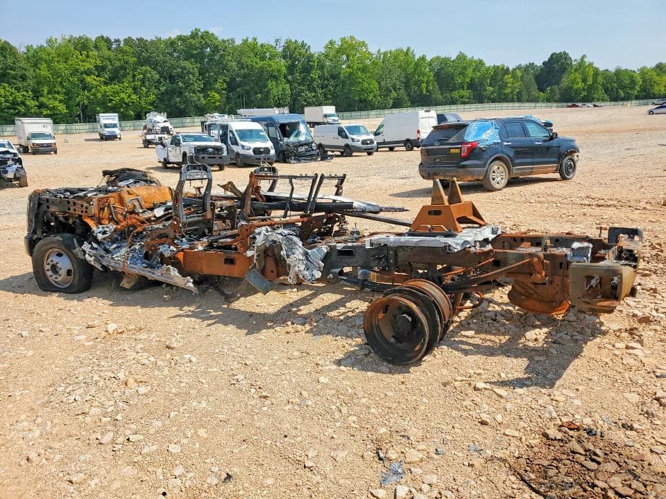 2024 FORD F350 2