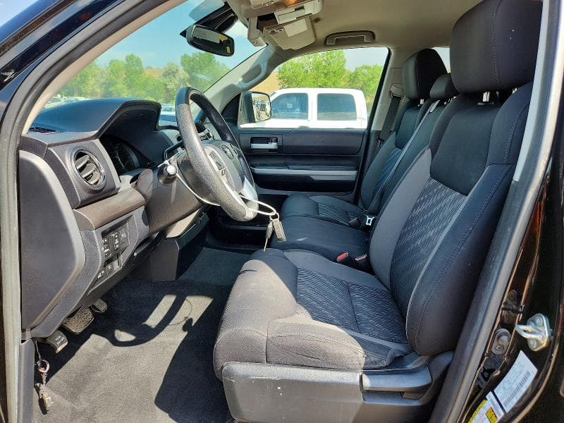 2019 TOYOTA TUNDRA SR5 SR5 7