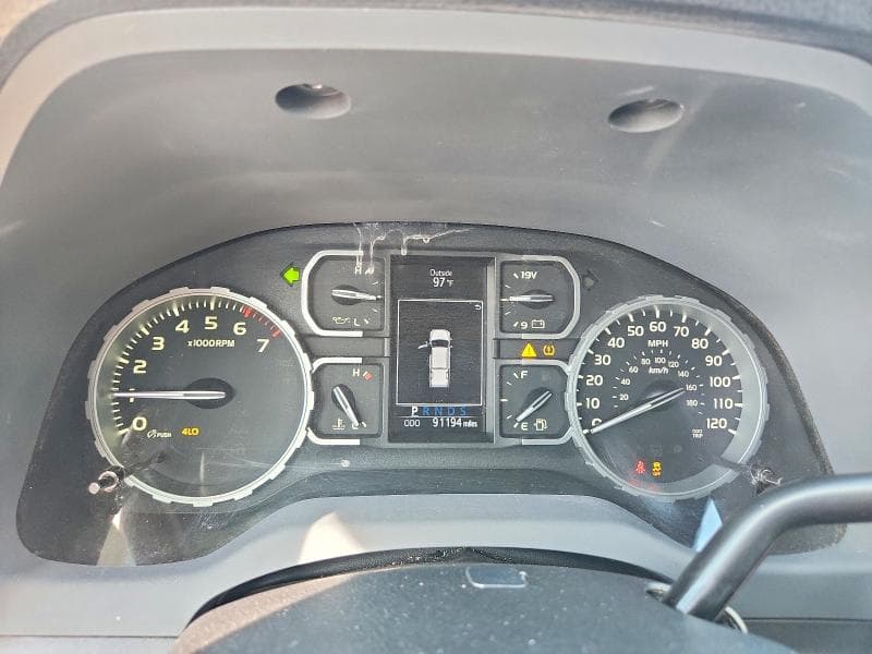 2019 TOYOTA TUNDRA SR5 SR5 9