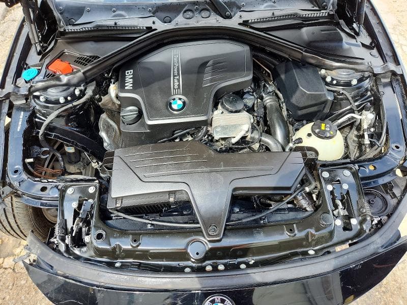 2017 BMW 320 I I 11