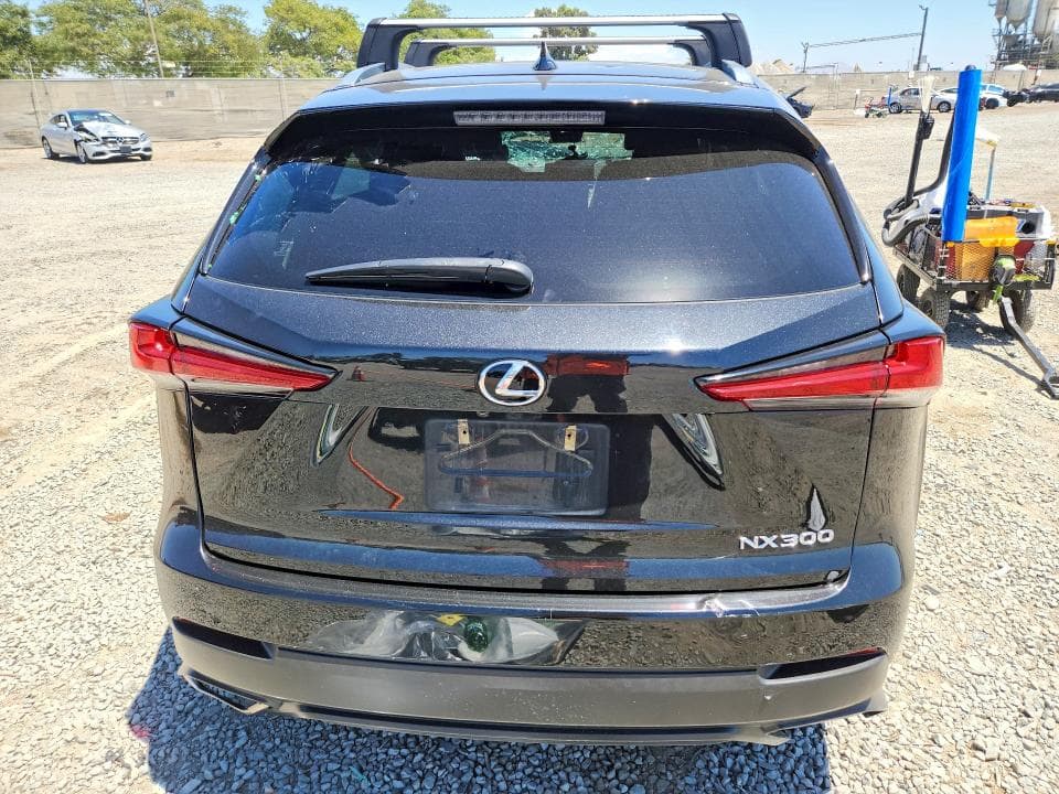 2018 LEXUS NX 300 BASE 6