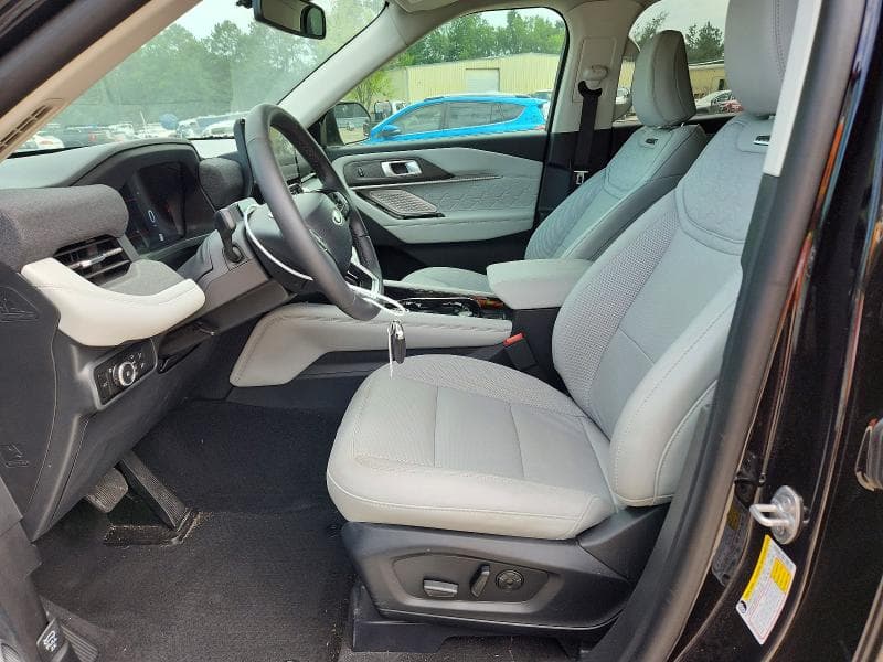 2025 FORD EXPLORER PLATINUM 7
