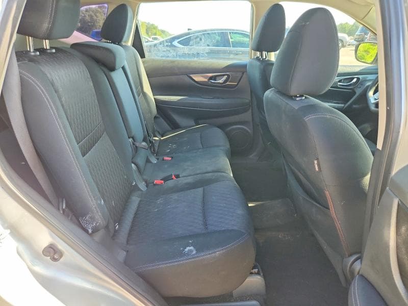 2018 NISSAN ROGUE 11