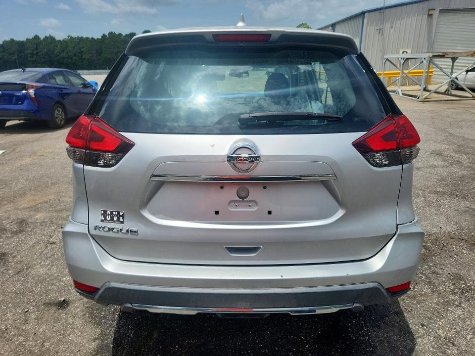2018 NISSAN ROGUE 6