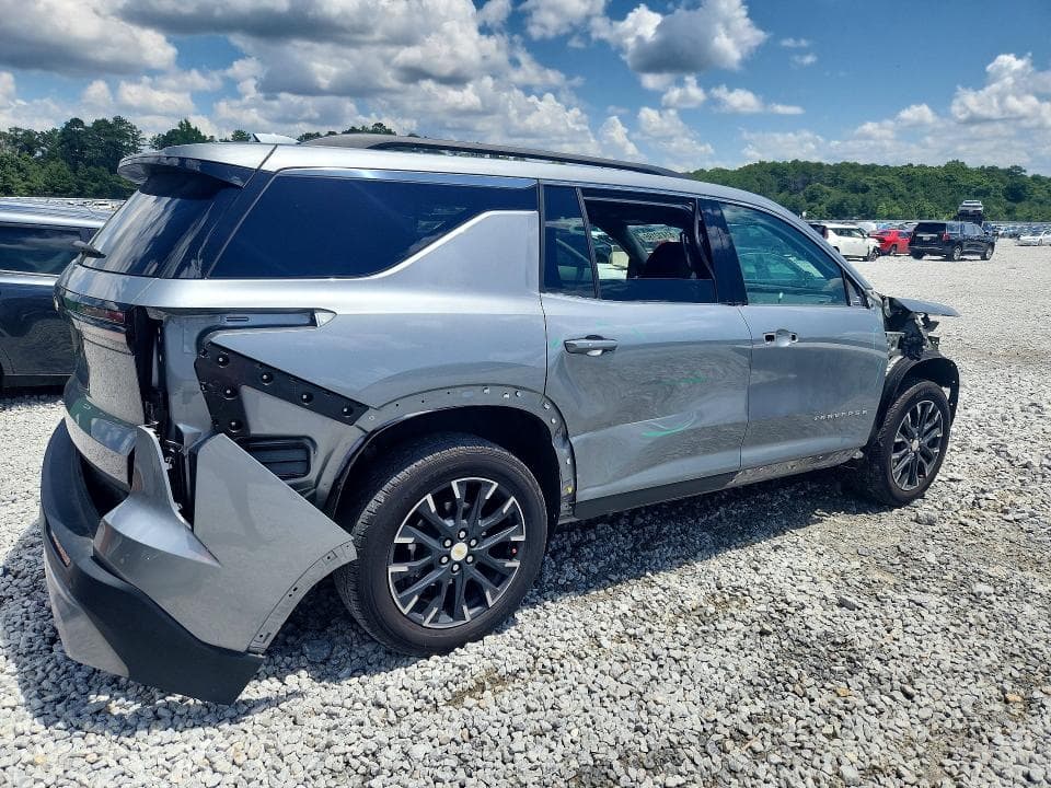 2025 CHEVROLET TRAVERSE LT 3