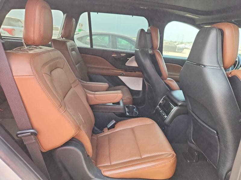 2021 LINCOLN AVIATOR RESERVE 11
