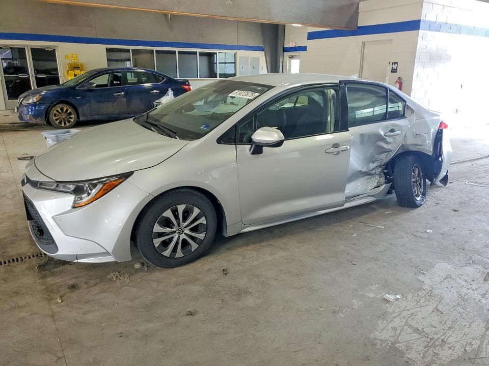 2022 TOYOTA COROLLA LE - 1