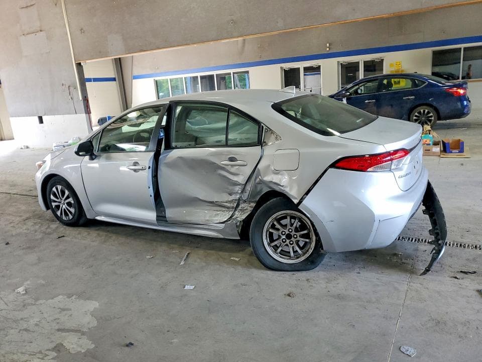 2022 TOYOTA COROLLA LE 2