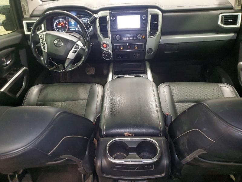 2019 NISSAN TITAN XD PRO-4X 8