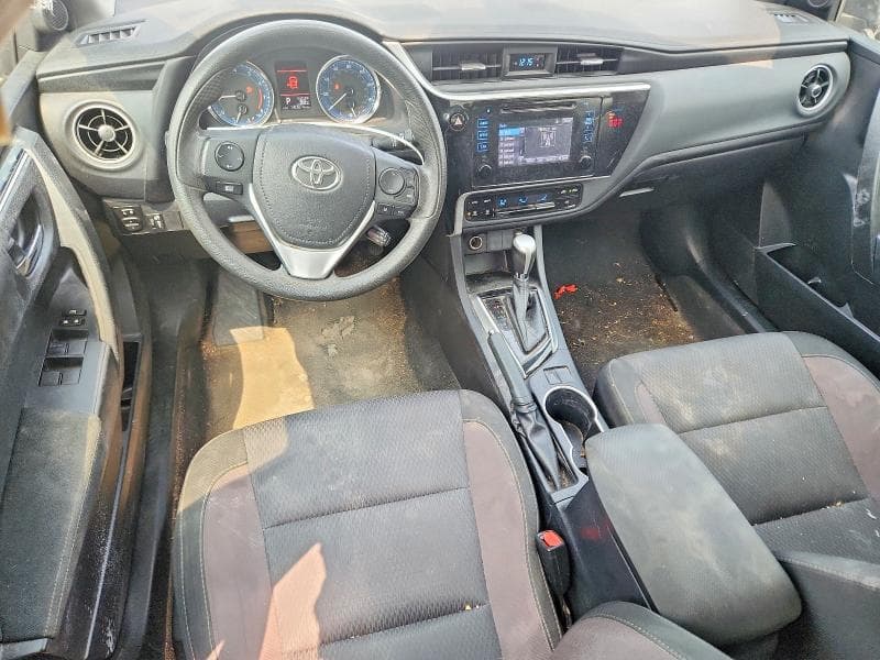 2018 TOYOTA COROLLA LE 8
