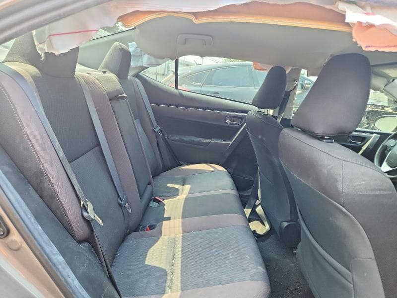 2018 TOYOTA COROLLA LE 10