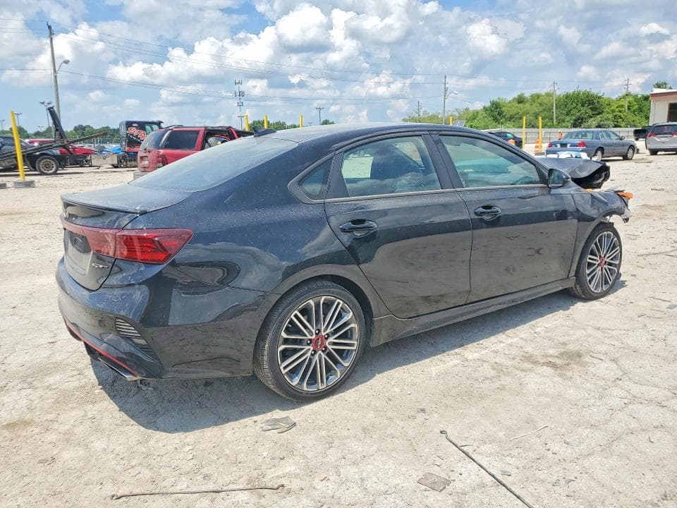 2023 KIA FORTE GT 3