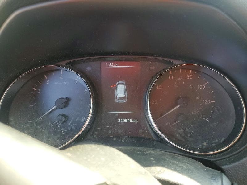 2017 NISSAN ROGUE SV 9