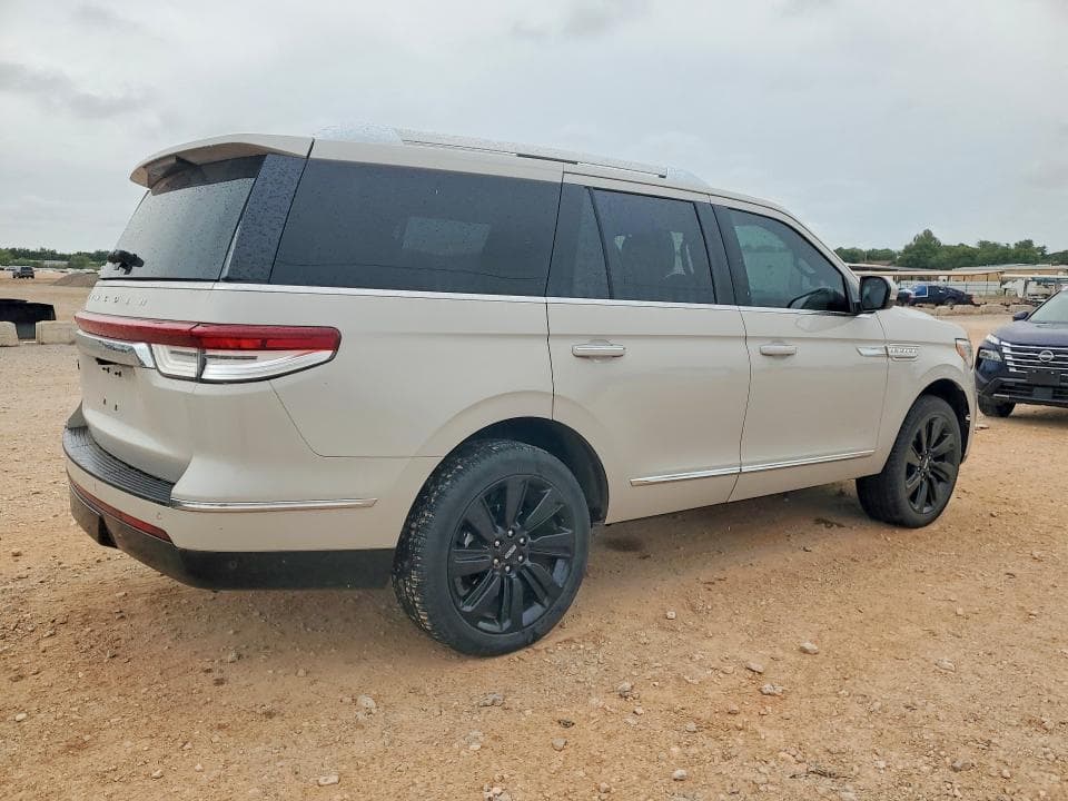 2024 LINCOLN NAVIGATOR RESERVE 3