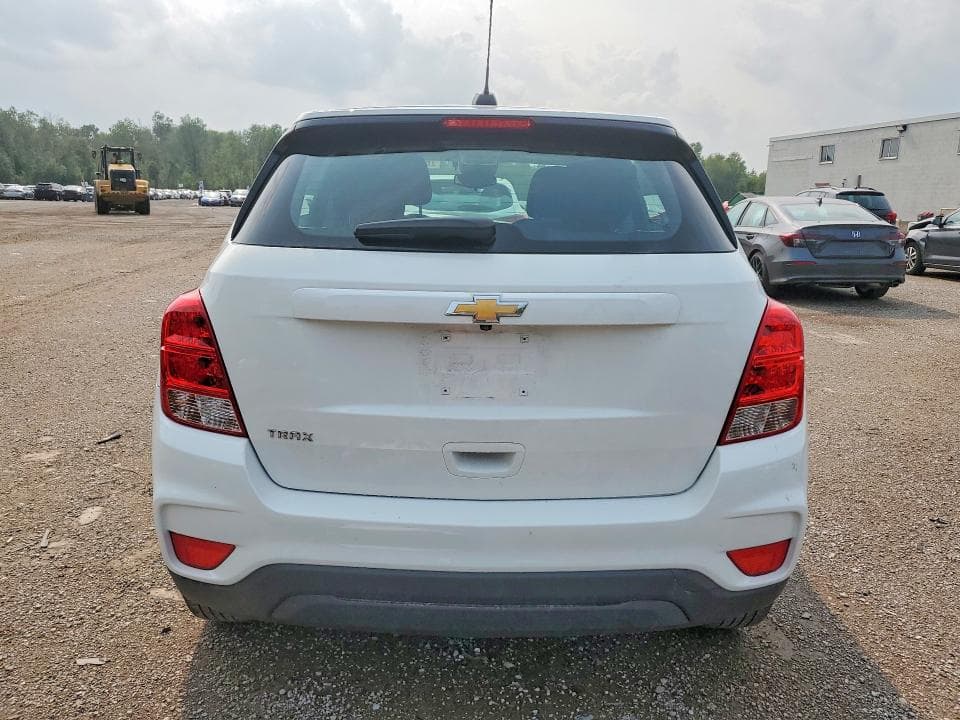 2018 CHEVROLET TRAX LS 6
