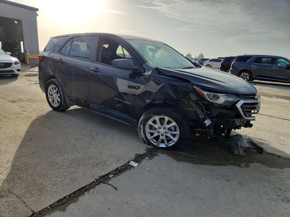 2021 CHEVROLET EQUINOX LS 4