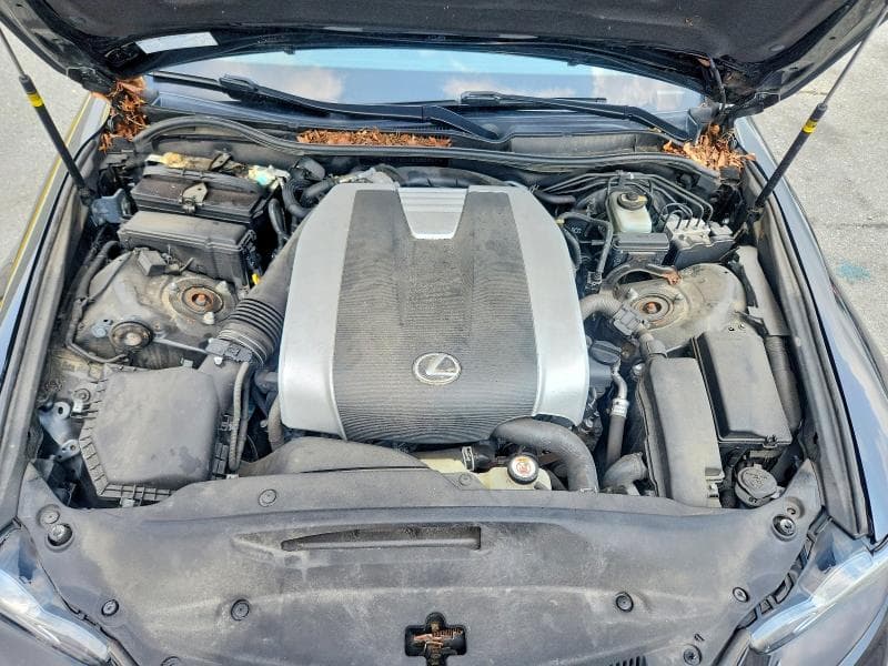 2018 LEXUS IS 300 11