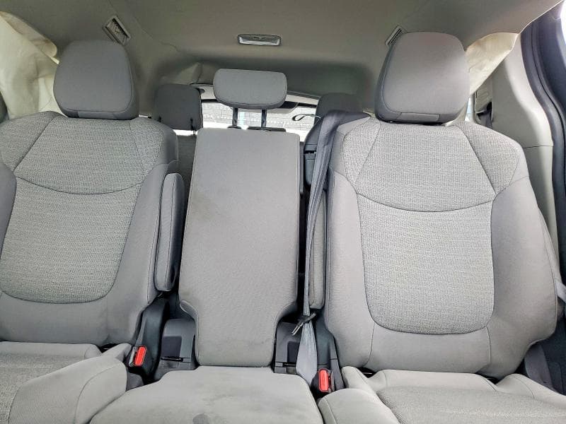 2021 TOYOTA SIENNA LE 10