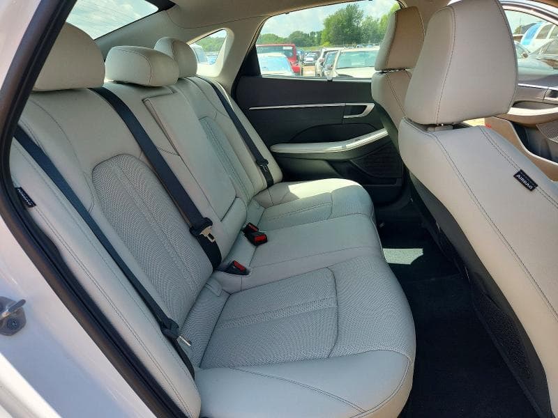 2025 HYUNDAI SONATA HYBRID LIMITED 10
