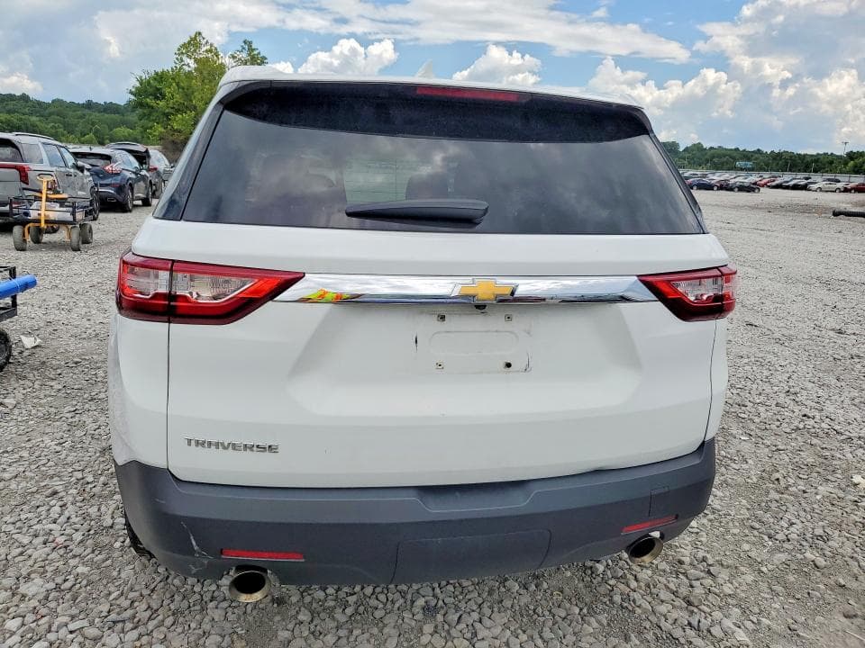 2018 CHEVROLET TRAVERSE LS 6