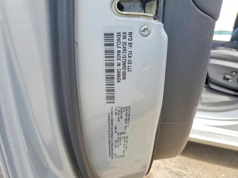 2022 CHRYSLER PACIFICA HYBRID LIMITED 13