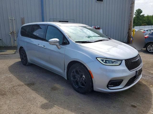 2022 CHRYSLER PACIFICA HYBRID LIMITED 4