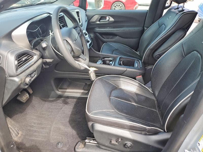 2022 CHRYSLER PACIFICA HYBRID LIMITED 7