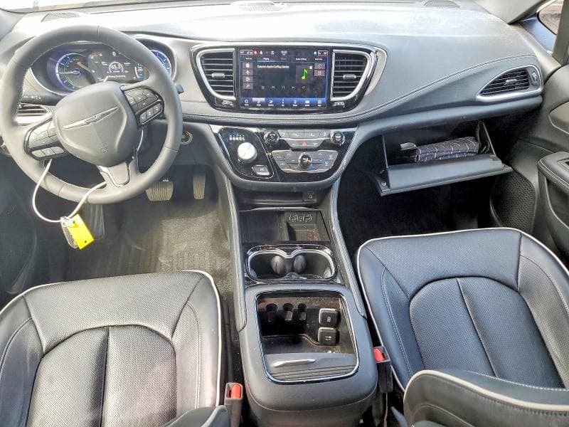 2022 CHRYSLER PACIFICA HYBRID LIMITED 8