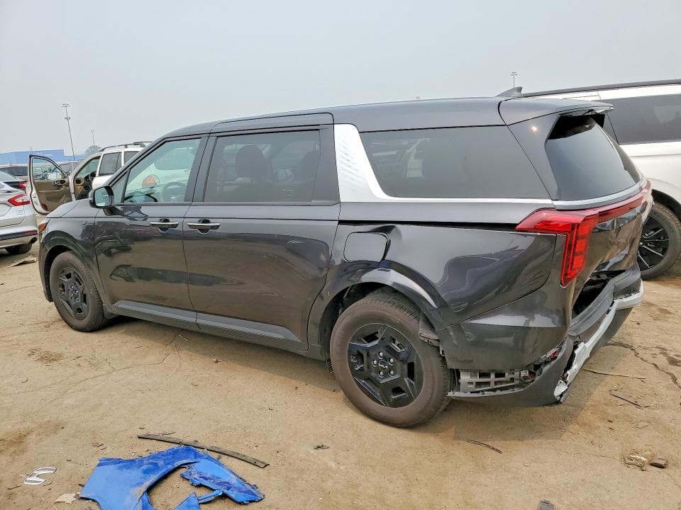 2026 KIA CARNIVAL LXS 2