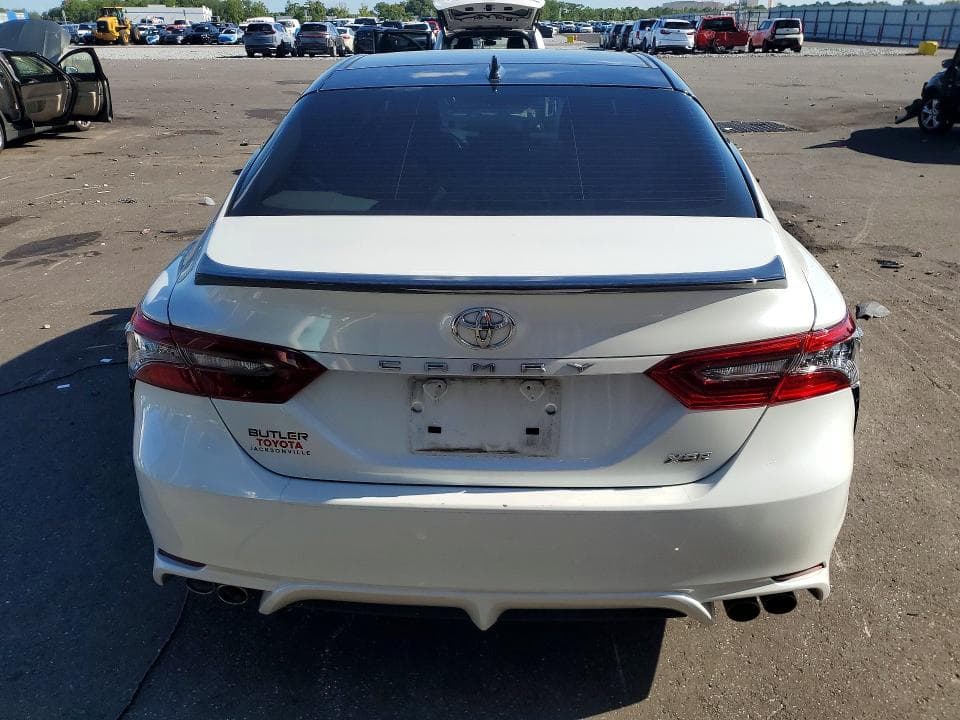 2023 TOYOTA CAMRY XSE 6