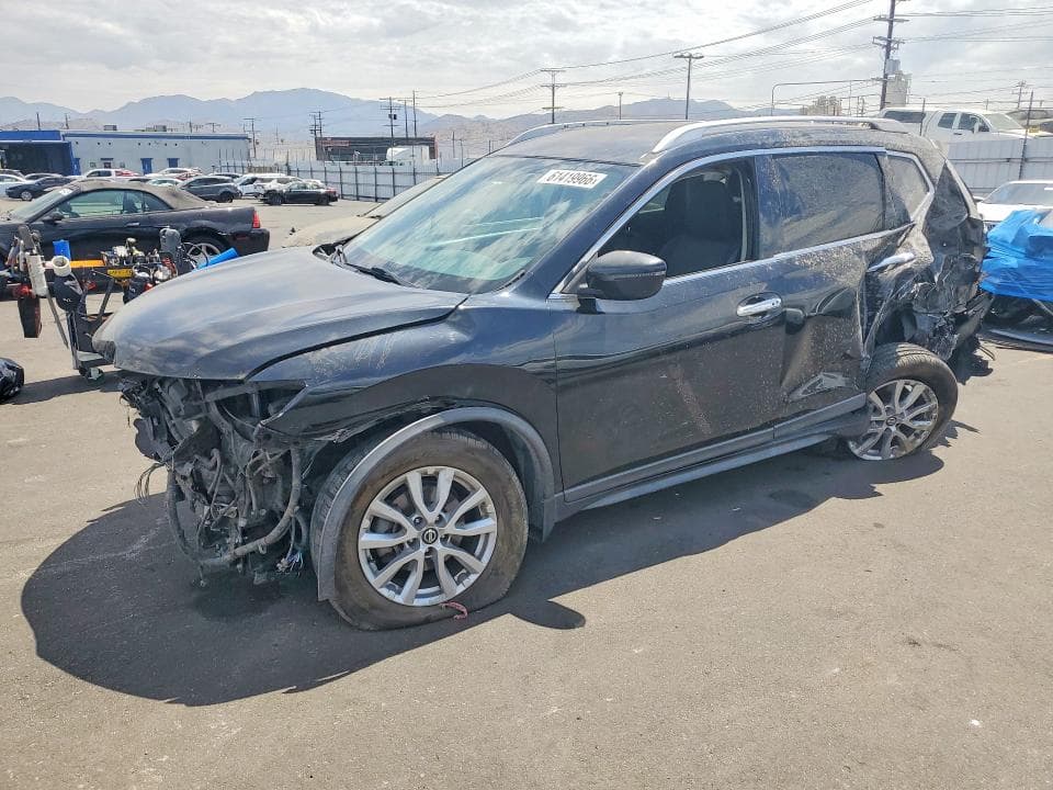 2017 NISSAN ROGUE SV - 1