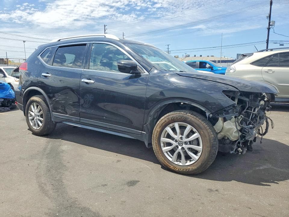 2017 NISSAN ROGUE SV 4