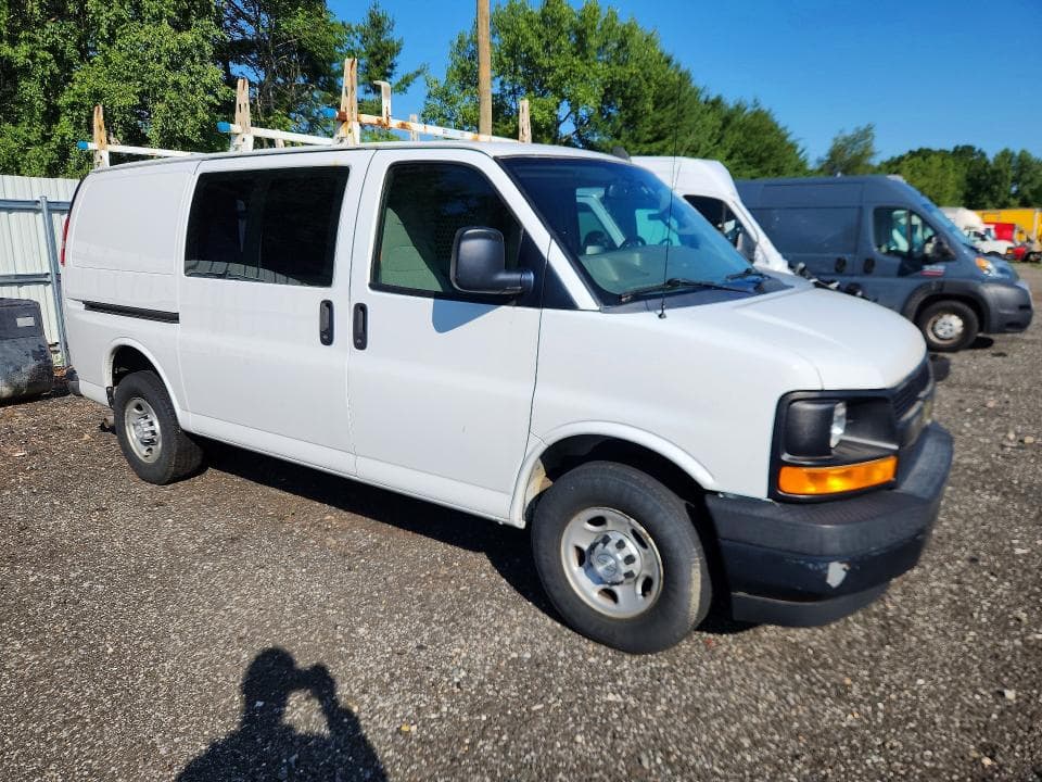 2017 CHEVROLET EXPRESS G3500 4