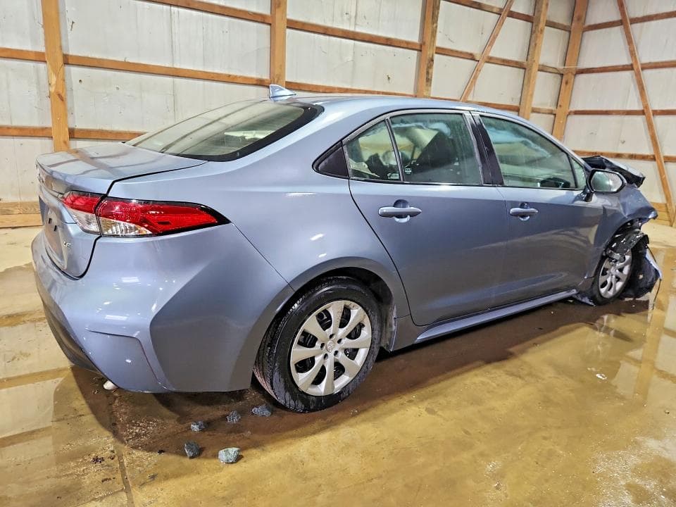 2024 TOYOTA COROLLA LE 3