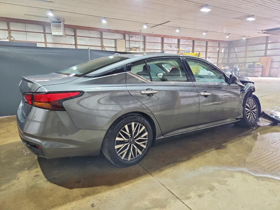 2025 NISSAN ALTIMA SV 3