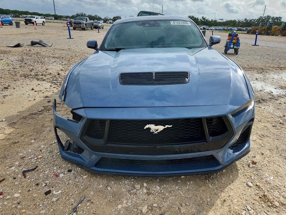 2026 FORD MUSTANG GT 5