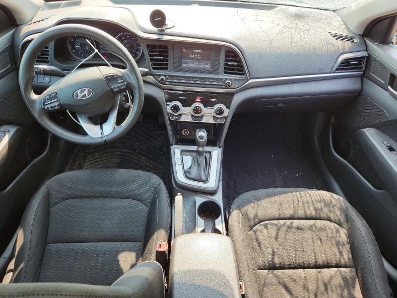 2019 HYUNDAI ELANTRA SE 8