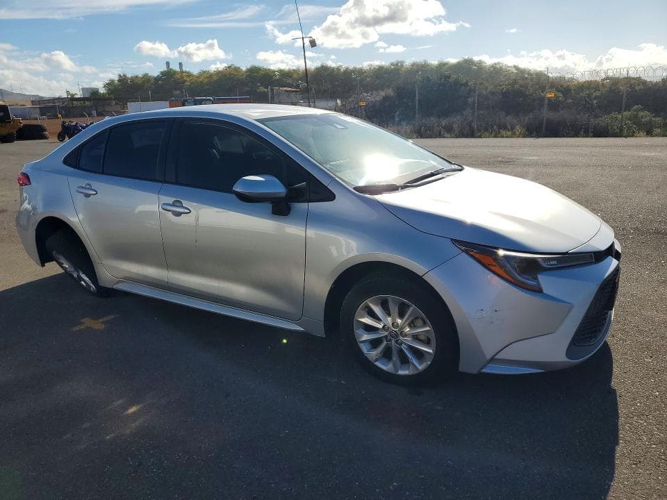 2021 TOYOTA COROLLA LE 4