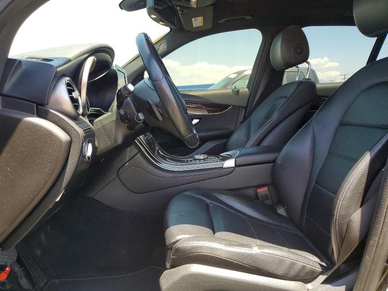 2018 MERCEDES-BENZ GLC 300 300 7