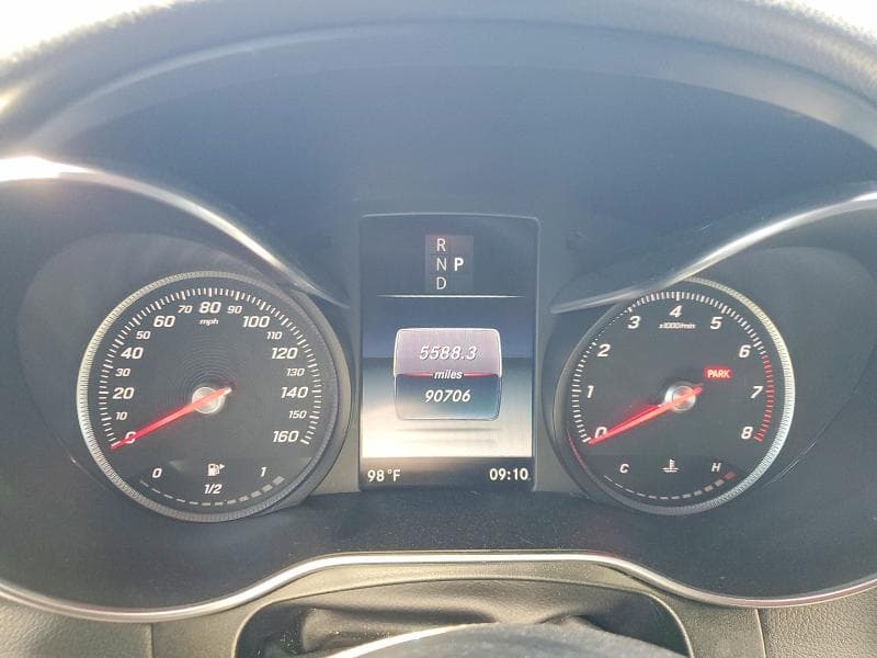 2018 MERCEDES-BENZ GLC 300 300 9