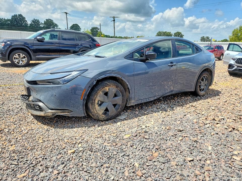2026 TOYOTA PRIUS LE - 1