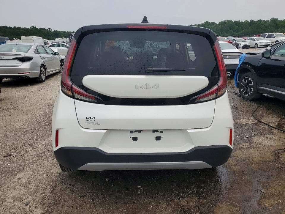 2025 KIA SOUL LX 6