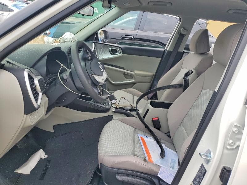 2025 KIA SOUL LX 7