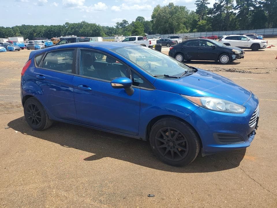 2019 FORD FIESTA SE 4