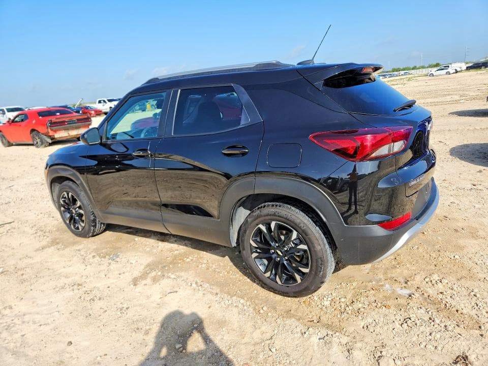 2023 CHEVROLET TRAILBLAZER LT 2