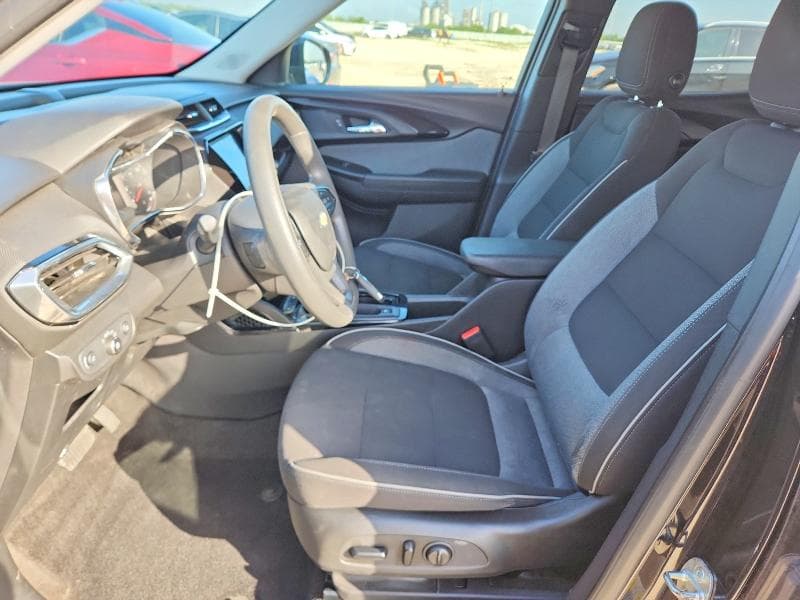2023 CHEVROLET TRAILBLAZER LT 7